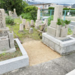 西宮市愛宕山墓地の墓地内写真