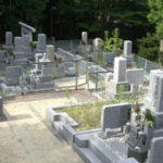 西宮市鷲林寺墓地の墓地内写真