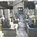 西宮市の小松東墓地の写真